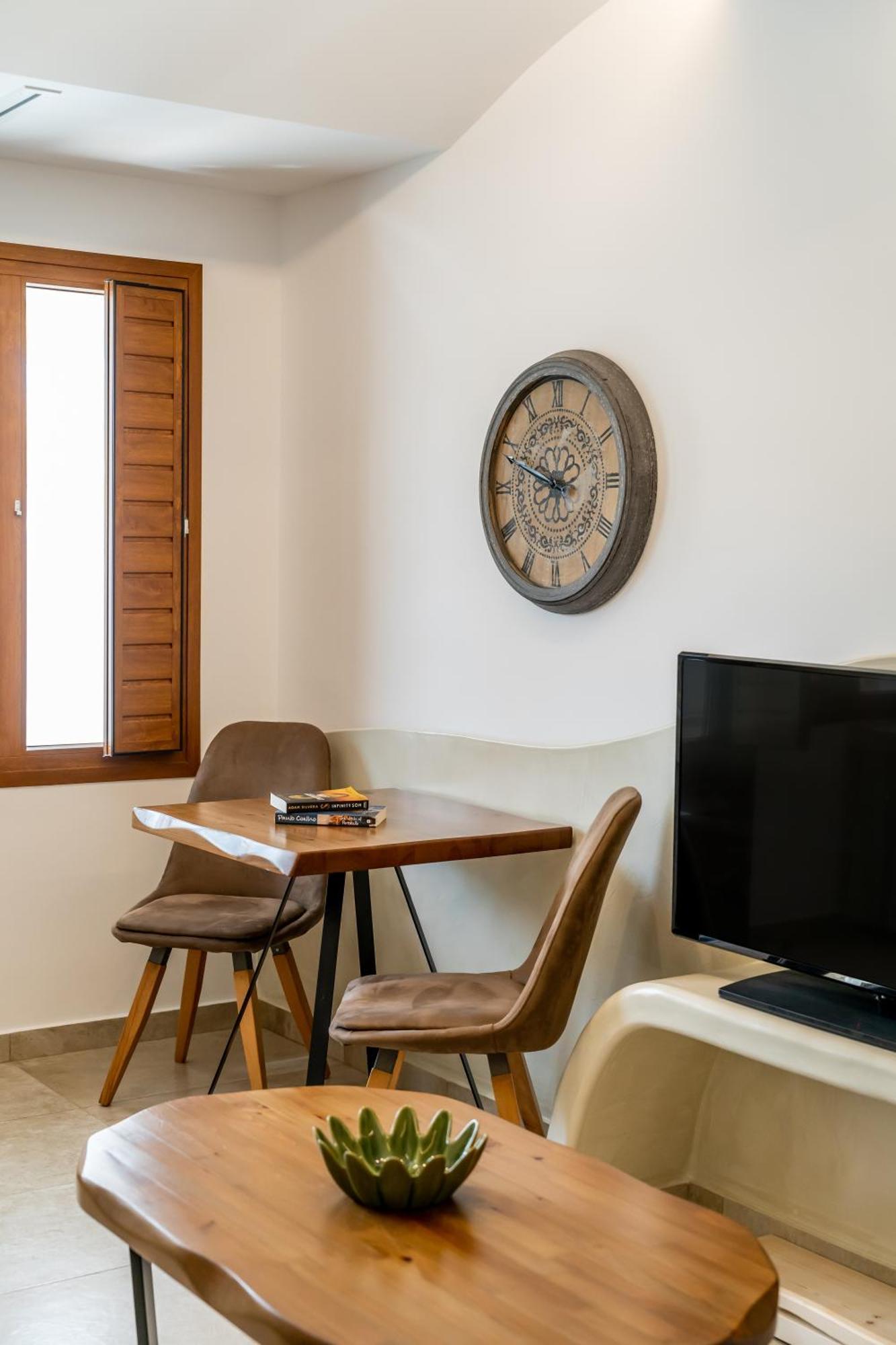 Marvarit Suites Mesaria Quarto foto